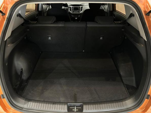Hyundai Creta I с пробегом 2019 года, цена 1 569 000 рублей, 157583 км, внедорожник, Автокод Объявления