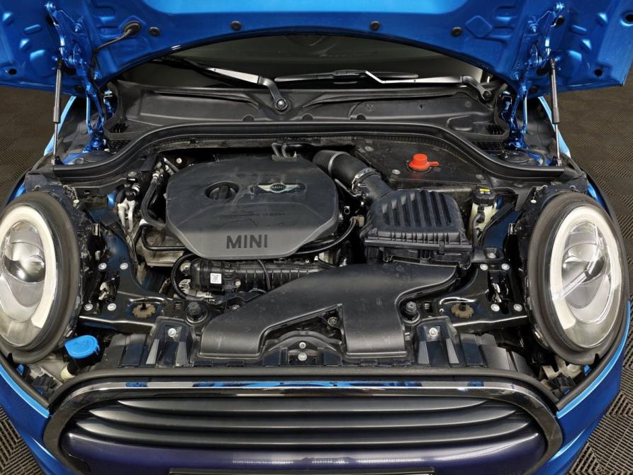 Mini Hatch III (F55/F56) Москва  - изображение 10