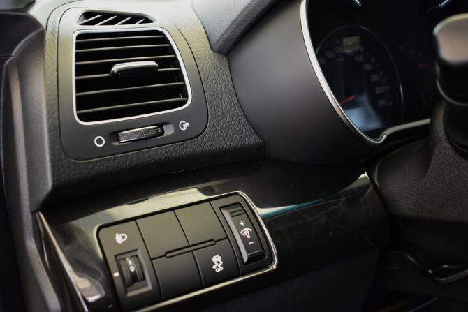 Kia Sorento II Рестайлинг с пробегом 2019 года, цена 1 865 000 рублей, 118128 км, внедорожник, Автокод Объявления