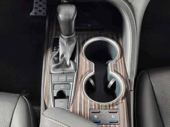 Toyota Camry VIII (XV70) с пробегом 2020 года, цена 3 175 000 рублей, 100745 км, седан, Автокод Объявления