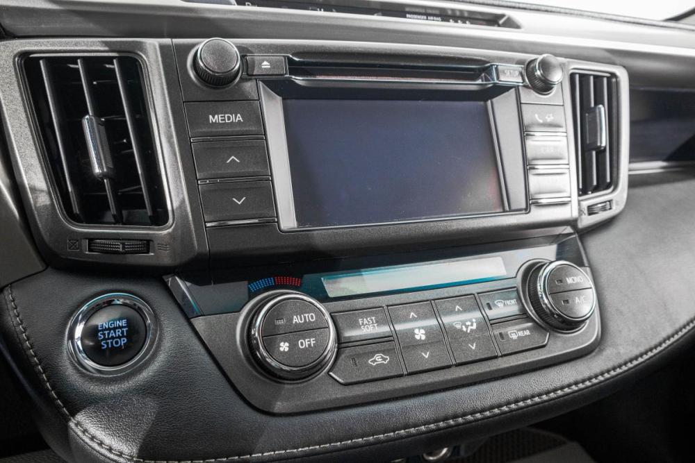 Toyota RAV4 IV (XA40) Барнаул  - изображение 21