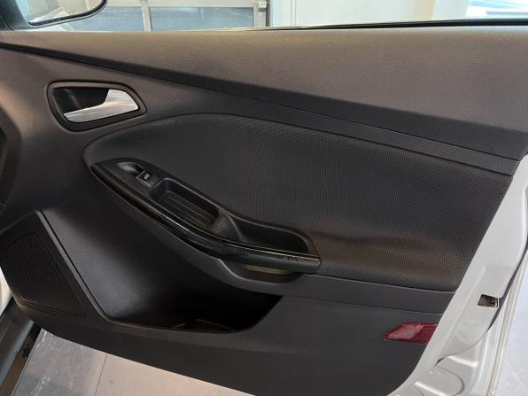 Ford Focus III с пробегом 2012 года, цена 840 000 рублей, 186253 км, седан, Автокод Объявления