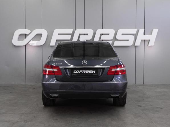 Mercedes-Benz E-Класс IV (W212 S212 C207) с пробегом 2013 года, цена 1 349 000 рублей, 108636 км, седан, Автокод Объявления