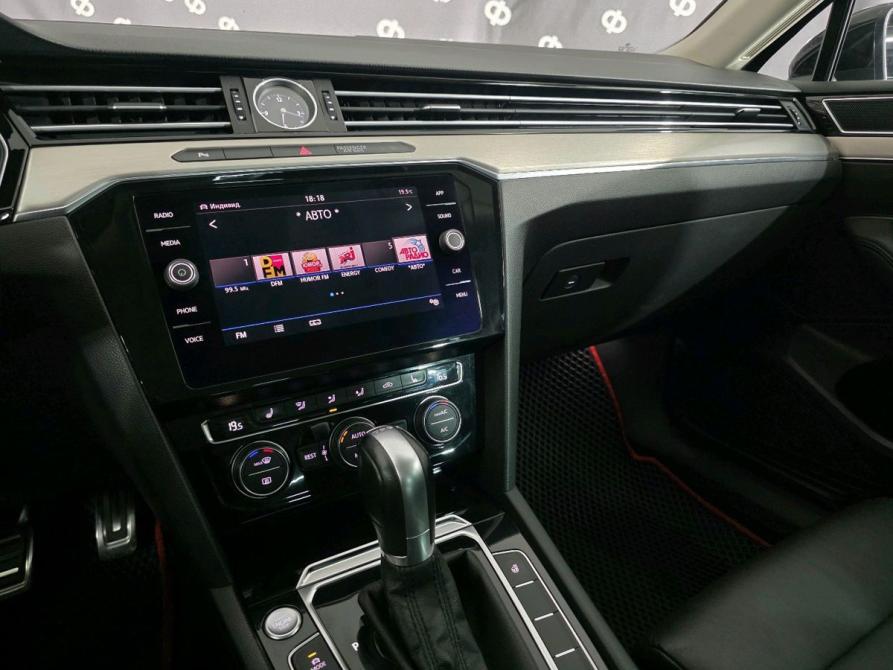 Volkswagen Passat B8 Новосибирск  - изображение 16
