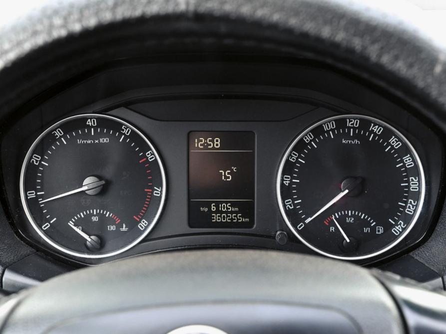 Skoda Octavia II (A5) Рестайлинг Екатеринбург  - изображение 17