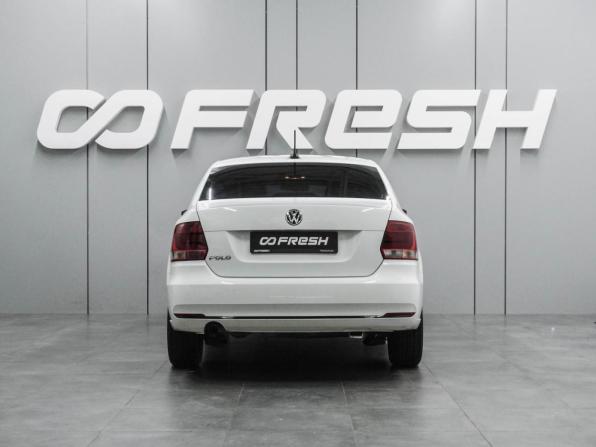 Volkswagen Polo V Рестайлинг с пробегом 2017 года, цена 867 000 рублей, 174840 км, седан, Автокод Объявления