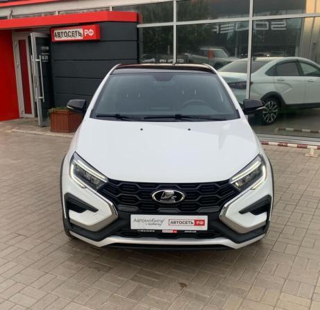 Lada (ВАЗ) Vesta I Рестайлинг (NG) с пробегом 2024 года, цена 1 449 900 рублей, 17999 км, седан, Автокод Объявления
