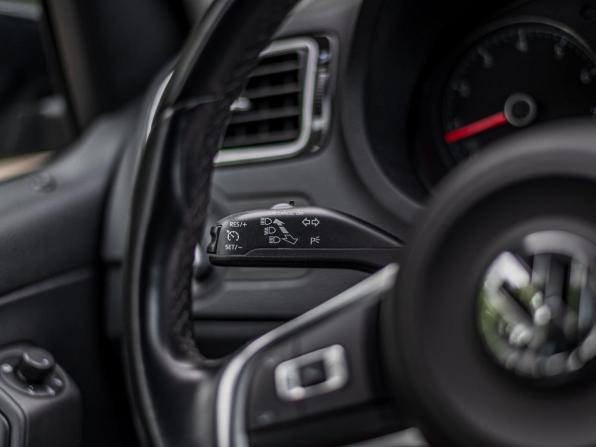 Volkswagen Polo V Рестайлинг с пробегом 2019 года, цена 1 190 000 рублей, 87605 км, седан, Автокод Объявления