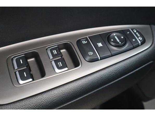 Kia Optima IV Рестайлинг с пробегом 2019 года, цена 1 946 000 рублей, 32175 км, седан, Автокод Объявления