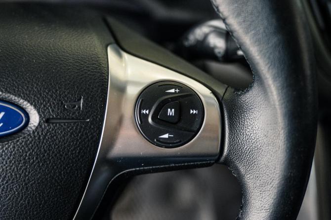 Ford Kuga II с пробегом 2016 года, цена 1 600 000 рублей, 96000 км, внедорожник, Автокод Объявления