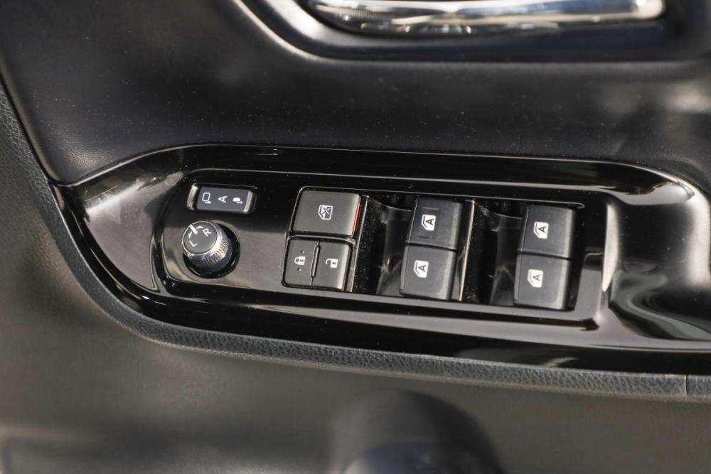 Toyota Noah III (R80) Рестайлинг Новосибирск  - изображение 15