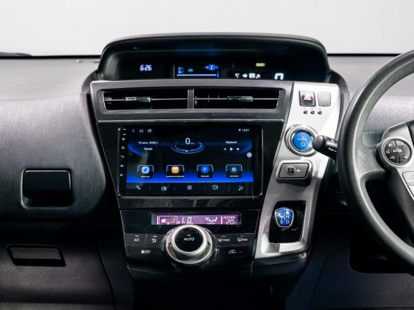 Toyota Prius Alpha I (ZVW40/41) Рестайлинг с пробегом 2015 года, цена 1 300 000 рублей, 234700 км, универсал, Автокод Объявления