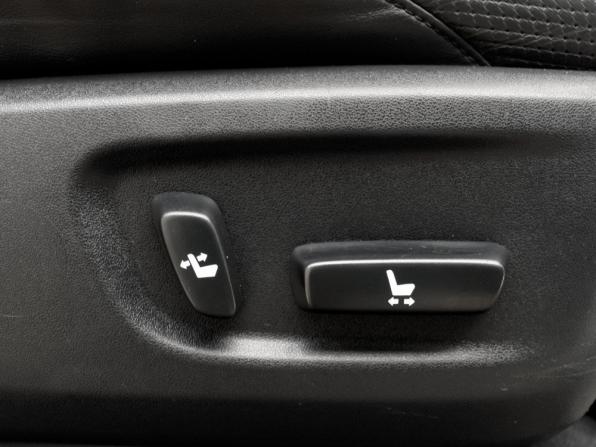 Toyota Land Cruiser Prado 150 Series с пробегом 2013 года, цена 2 600 000 рублей, 308660 км, внедорожник, Автокод Объявления