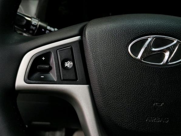Hyundai Solaris I с пробегом 2013 года, цена 800 000 рублей, 178515 км, хэтчбек, Автокод Объявления
