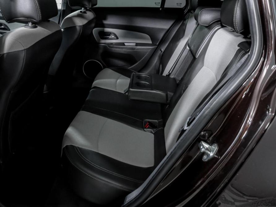 Chevrolet Cruze I Рестайлинг Москва  - изображение 10