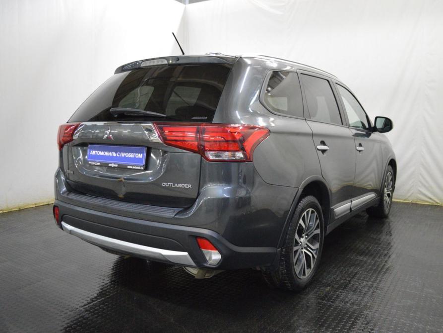 Mitsubishi Outlander III Рестайлинг 2 Санкт-Петербург  - изображение 5