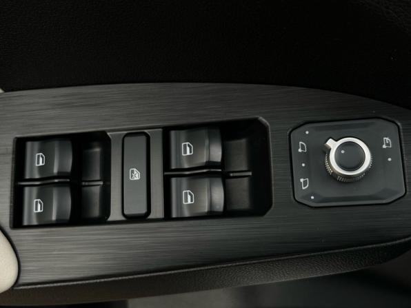 Haval Jolion I с пробегом 2022 года, цена 1 760 000 рублей, 28445 км, внедорожник, Автокод Объявления
