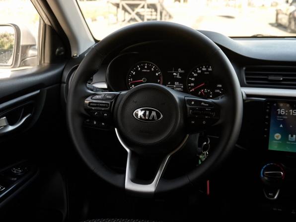 Kia Rio IV с пробегом 2018 года, цена 1 091 000 рублей, 140767 км, седан, Автокод Объявления