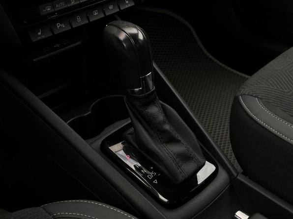 Volkswagen Polo VI с пробегом 2021 года, цена 1 568 700 рублей, 138940 км, лифтбек, Автокод Объявления