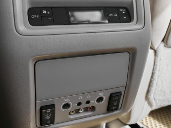 Nissan Pathfinder IV с пробегом 2014 года, цена 1 790 000 рублей, 191205 км, внедорожник, Автокод Объявления