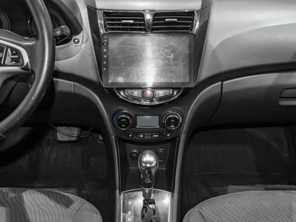Hyundai Solaris I с пробегом 2011 года, цена 745 000 рублей, 155846 км, седан, Автокод Объявления