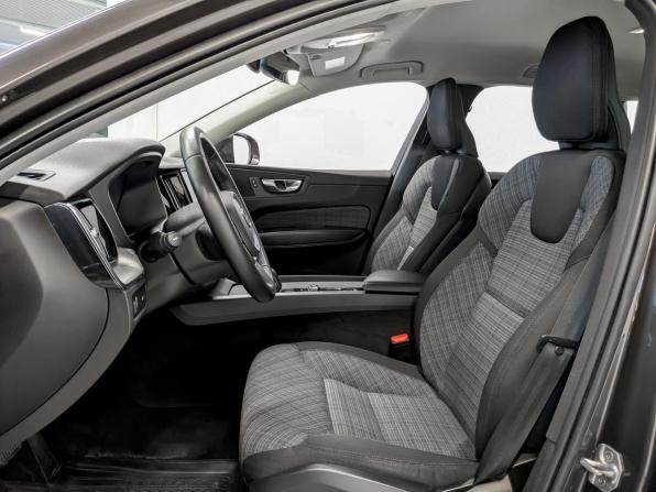 Volvo XC60 II с пробегом 2021 года, цена 4 165 000 рублей, 60002 км, внедорожник, Автокод Объявления