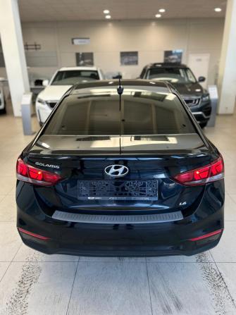 Hyundai Solaris II с пробегом 2018 года, цена 1 219 000 рублей, 136005 км, седан, Автокод Объявления