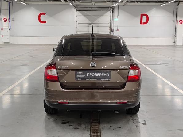 Skoda Rapid I Рестайлинг с пробегом 2017 года, цена 999 000 рублей, 175807 км, лифтбек, Автокод Объявления
