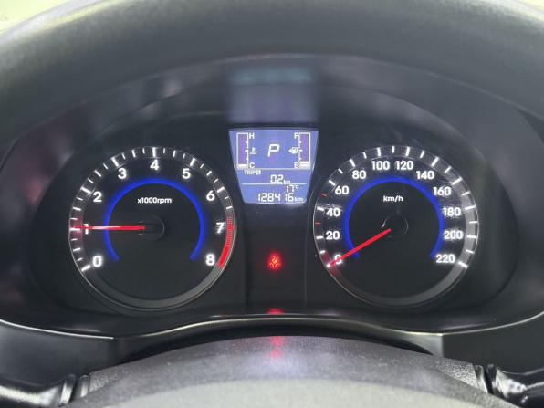 Hyundai Solaris I Рестайлинг с пробегом 2016 года, цена 1 195 000 рублей, 128416 км, седан, Автокод Объявления