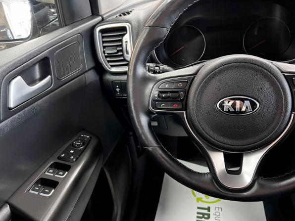 Kia Sportage IV с пробегом 2017 года, цена 1 955 000 рублей, 138721 км, внедорожник, Автокод Объявления