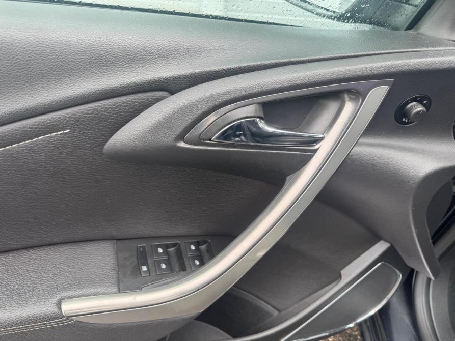 Opel Astra J Рестайлинг Москва  - изображение 17