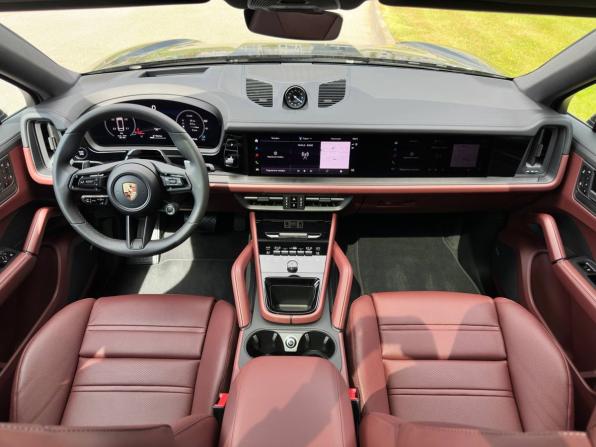 Porsche Cayenne III Рестайлинг с пробегом 2026 года, цена 17 500 000 рублей, 20 км, внедорожник, Автокод Объявления