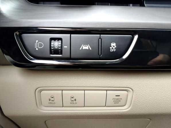 Kia Carnival IV с пробегом 2020 года, цена 3 900 000 рублей, 40385 км, минивэн, Автокод Объявления