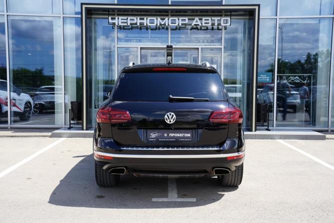 Volkswagen Touareg II Рестайлинг с пробегом 2015 года, цена 2 890 000 рублей, 239463 км, внедорожник, Автокод Объявления