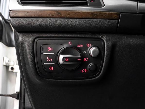 Audi A6 allroad III (C7) с пробегом 2013 года, цена 2 559 000 рублей, 245300 км, универсал, Автокод Объявления