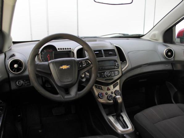 Chevrolet Aveo II с пробегом 2013 года, цена 799 000 рублей, 137000 км, седан, Автокод Объявления