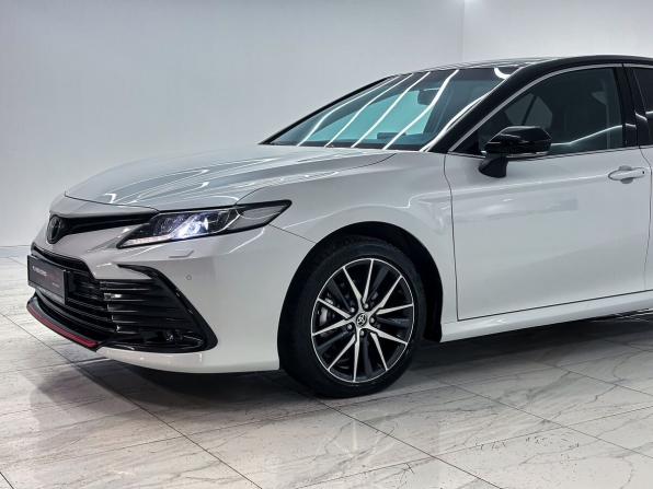 Toyota Camry VIII (XV70) Рестайлинг с пробегом 2021 года, цена 2 699 000 рублей, 150000 км, седан, Автокод Объявления