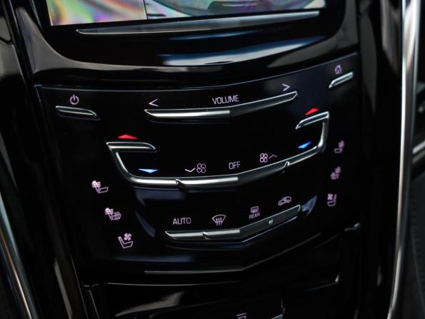 Cadillac Escalade IV с пробегом 2016 года, цена 3 799 000 рублей, 160756 км, внедорожник, Автокод Объявления