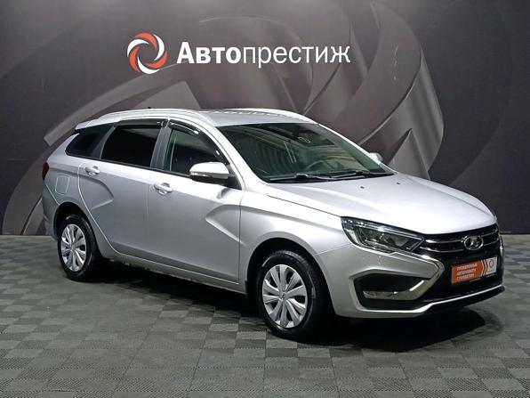 Lada (ВАЗ) Vesta I Рестайлинг (NG) с пробегом 2025 года, цена 1 350 000 рублей, 21239 км, универсал, Автокод Объявления