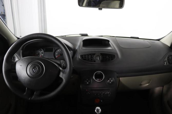 Renault Clio III с пробегом 2007 года, цена 379 990 рублей, 295629 км, хэтчбек, Автокод Объявления