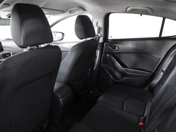 Mazda 3 III (BM) Рестайлинг с пробегом 2018 года, цена 1 799 000 рублей, 78697 км, седан, Автокод Объявления
