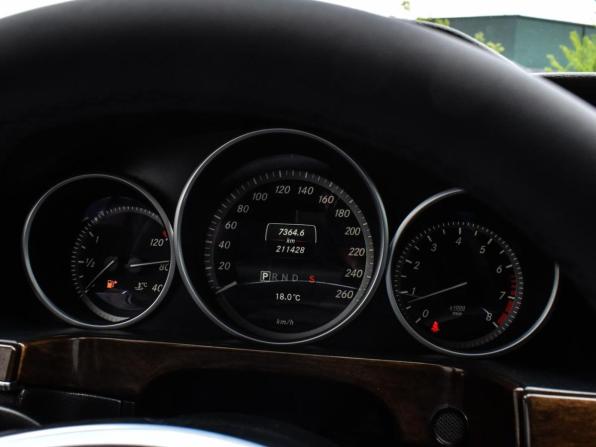 Mercedes-Benz E-Класс IV (W212 S212 C207) Рестайлинг с пробегом 2014 года, цена 1 690 000 рублей, 211428 км, седан, Автокод Объявления