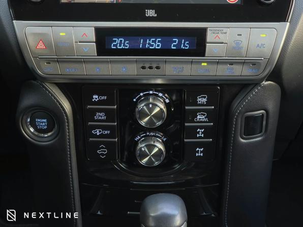 Toyota Land Cruiser Prado 150 Series Рестайлинг 3 с пробегом 2022 года, цена 7 990 000 рублей, 31690 км, внедорожник, Автокод Объявления