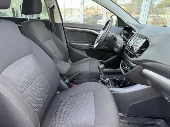 Lada (ВАЗ) Vesta I с пробегом 2021 года, цена 1 170 000 рублей, 61111 км, седан, Автокод Объявления