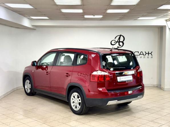 Chevrolet Orlando I с пробегом 2012 года, цена 1 350 000 рублей, 119901 км, компактвэн, Автокод Объявления