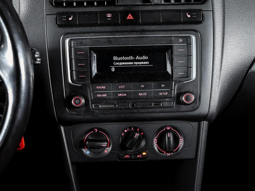 Volkswagen Polo V Рестайлинг Екатеринбург  - изображение 13