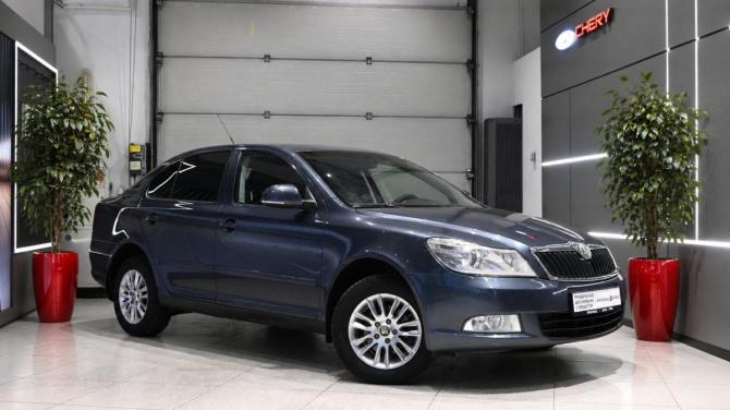 Skoda Octavia II (A5) Рестайлинг с пробегом 2009 года, цена 630 000 рублей, 262090 км, лифтбек, Автокод Объявления