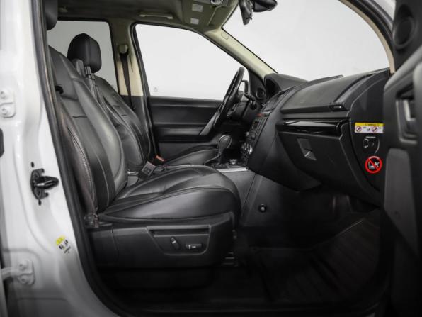 Land Rover Freelander II Рестайлинг с пробегом 2012 года, цена 949 000 рублей, 359517 км, внедорожник, Автокод Объявления