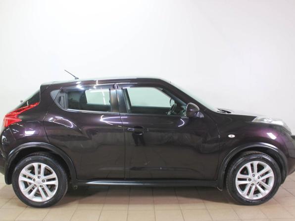 Nissan Juke I с пробегом 2013 года, цена 1 040 000 рублей, 136737 км, внедорожник, Автокод Объявления