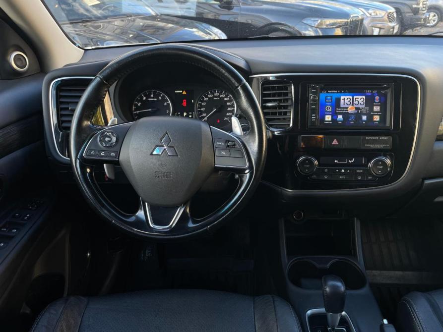 Mitsubishi Outlander III Рестайлинг 2 Санкт-Петербург  - изображение 9